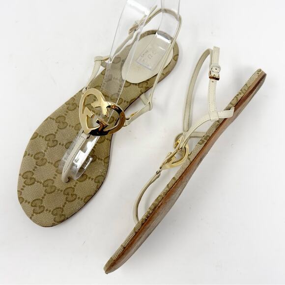 Gucci Double G Heart Monogram Thong Flat Sandals - Picture 2 of 11